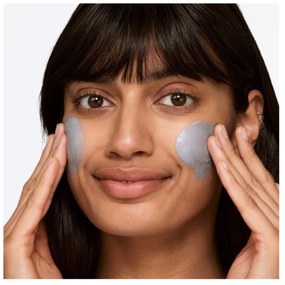 NEW FULL SIZE CLINIQUE ALL ABOUT CLEAN 2in1 CHARCOAL MASK+SCRUB 100ml - Picture 4 of 9